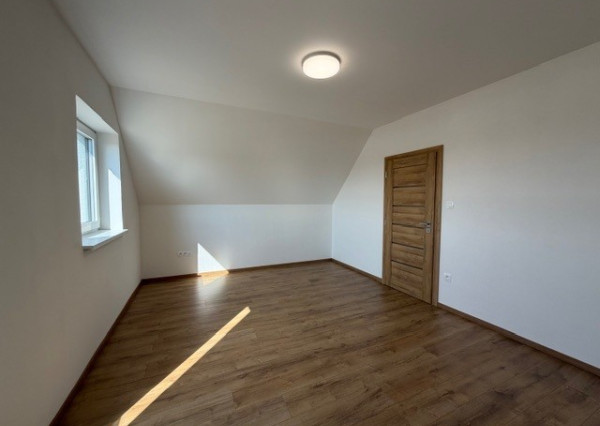 FINREAL s.r.o. Vám ponúka na PREDAJ rodinný dom v Kolárove!