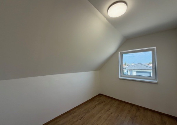 FINREAL s.r.o. Vám ponúka na PREDAJ rodinný dom v Kolárove!