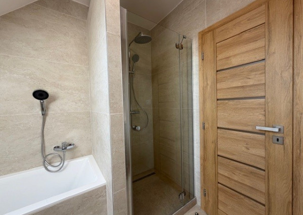 FINREAL s.r.o. Vám ponúka na PREDAJ rodinný dom v Kolárove!