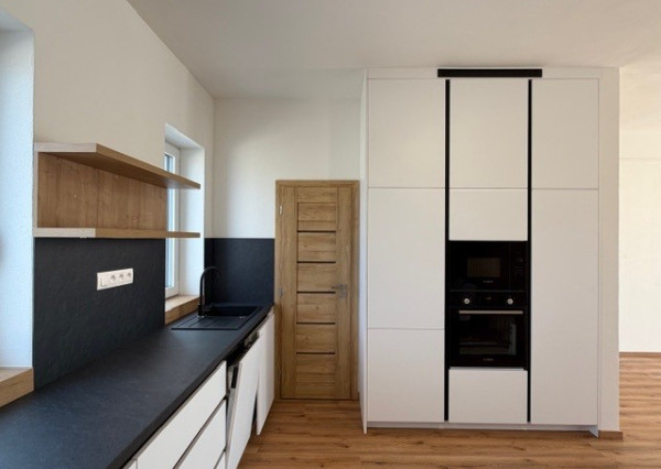 FINREAL s.r.o. Vám ponúka na PREDAJ rodinný dom v Kolárove!