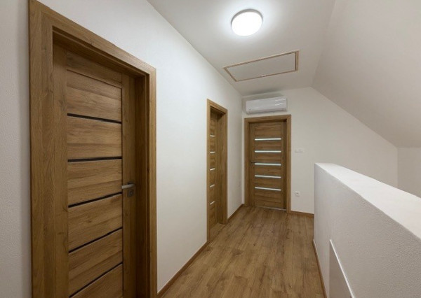 FINREAL s.r.o. Vám ponúka na PREDAJ rodinný dom v Kolárove!