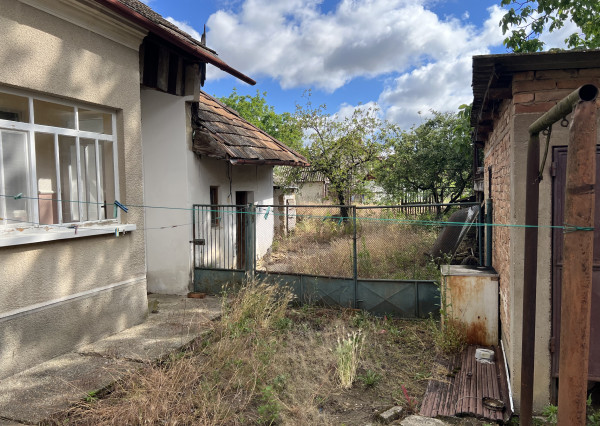 FINREAL exkluzívne ponúka NA PREDAJ rodinný dom v obci Búč
