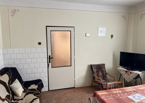 FINREAL exkluzívne ponúka NA PREDAJ rodinný dom v obci Búč