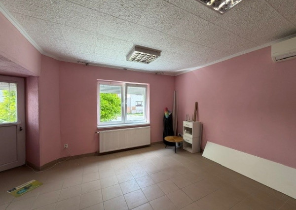 FINREAL exkluzívne ponúka NA PREDAJ rodinný dom v Kolárove!