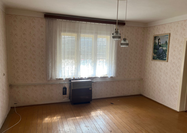 FINREAL exkluzívne PREDÁVA rodinný dom v Dvoroch / Žitavou