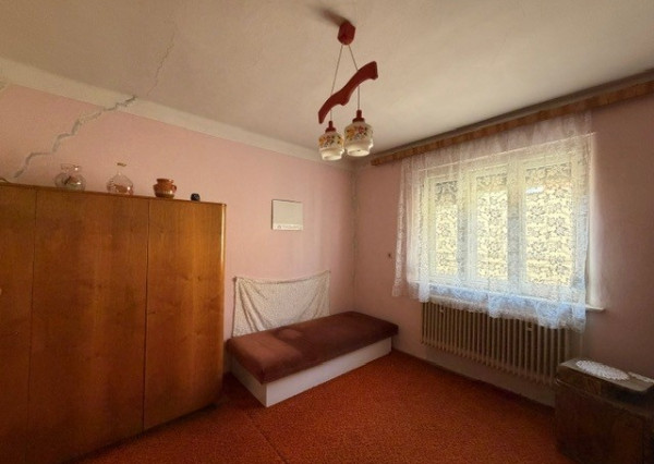 FINREAL exkluzívne ponúka NA PREDAJ rodinný dom v Kolárove!