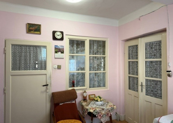 FINREAL exkluzívne ponúka NA PREDAJ rodinný dom v Kolárove!