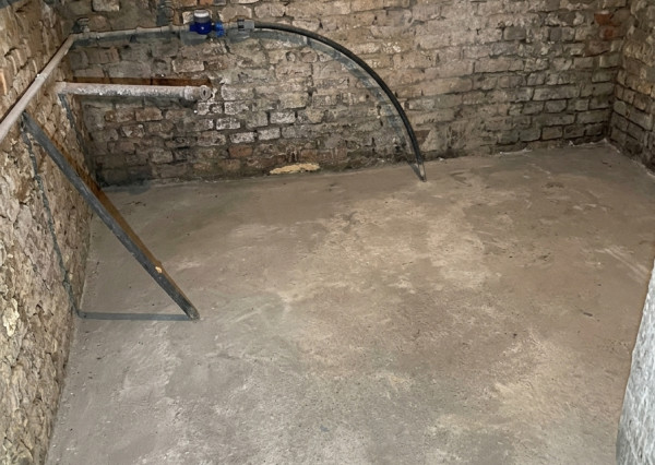 FINREAL exkluzívan ELADÁSRA kínál egy családi házat Komjáton