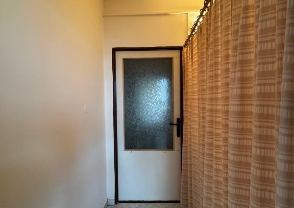 Ponúkame pre Vás NA PREDAJ 3 izbový byt v Kolárove!