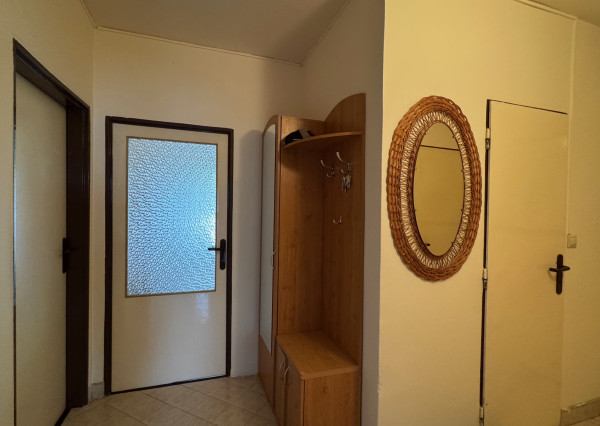 Ponúkame pre Vás NA PREDAJ 3 izbový byt v Kolárove!