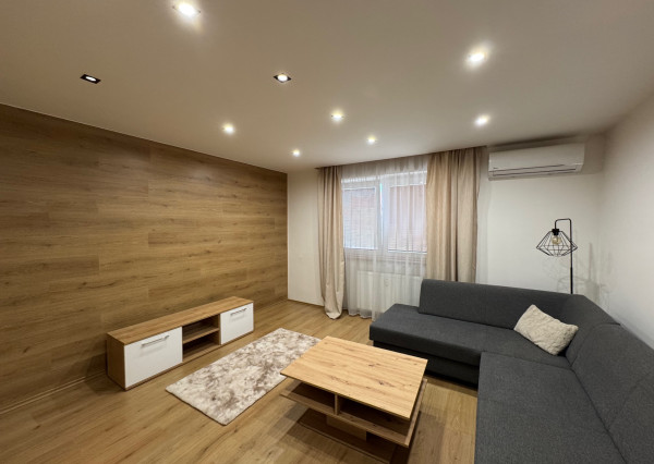 Ponúkame NA PRENÁJOM 2 izbový byt v Komárne!