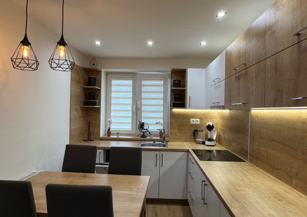 Ponúkame NA PRENÁJOM 2 izbový byt v Komárne!