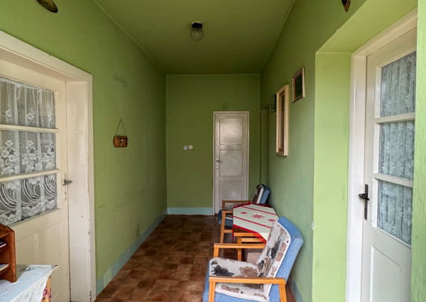 Ponúkame NA PREDAJ rodinný dom+pozemok 1054 m2 v Kolárove!