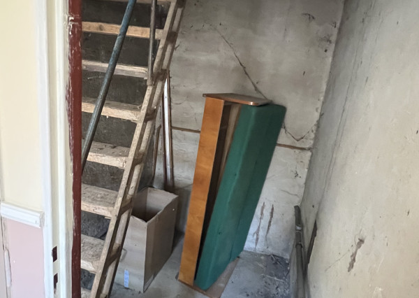 FINREAL exkluzívne ponúka NA PREDAJ rodinný dom v obci Búč