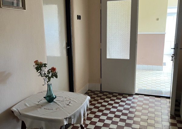 FINREAL exkluzívne ponúka NA PREDAJ rodinný dom v obci Búč