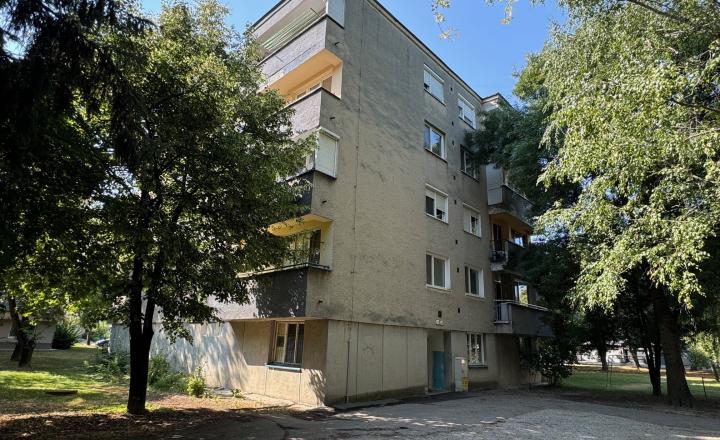 NA PREDAJ - 2 izbový  byt v Kolárove - REZERVOVANÉ ! - fotografia 17