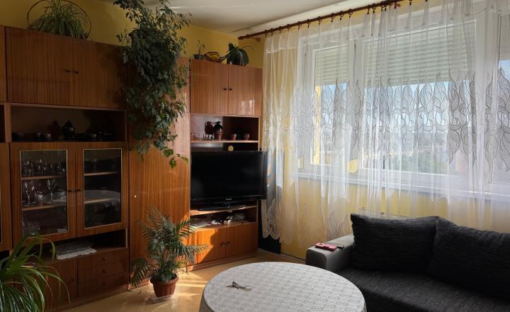 Exkluzívne ponúkame NA PREDAJ 3-izbový byt v Kolárove! - fotografia 6