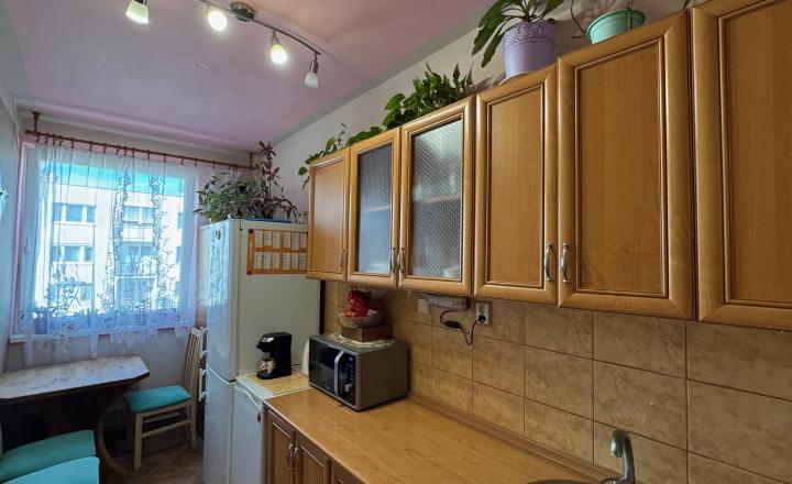 Exkluzívne ponúkame NA PREDAJ 3-izbový byt v Kolárove! - fotografia 9