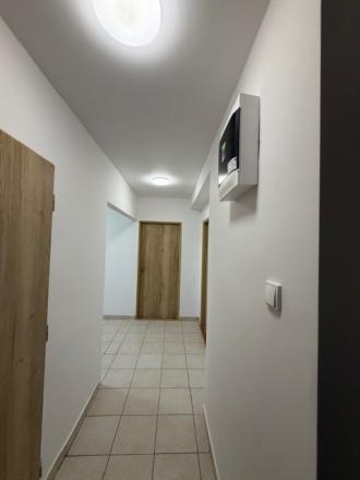 Ponúkame NA PRENÁJOM 3 izbový byt v Zemianskej Olči - fotografia 5
