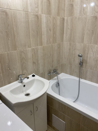 NA PRENÁJOM - 2 izbový čiastočne zariadený byt v Komárne! - fotografia 3