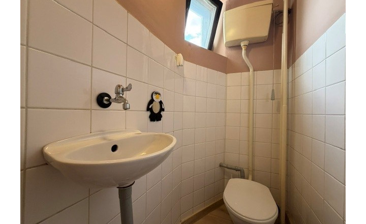 Ponúkame pre Vás NA PREDAJ rodinný dom v Kolárove! - fotografia 8