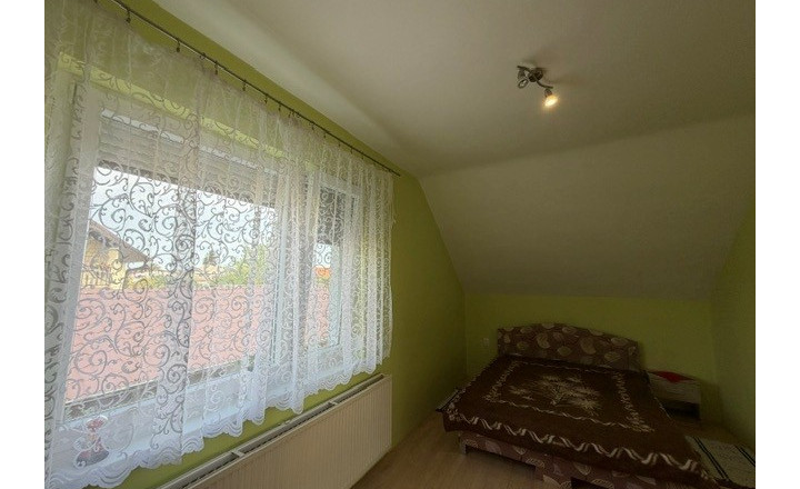 Ponúkame pre Vás NA PREDAJ rodinný dom v Kolárove! - fotografia 11