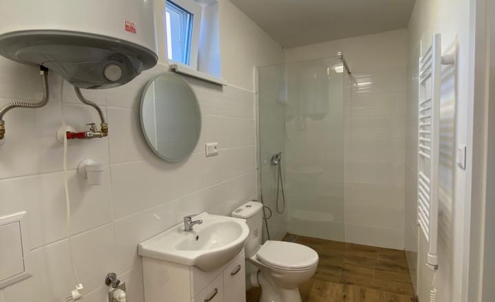 Ponúkame na prenájom 1 izbový byt v Kolárove! - fotografia 17