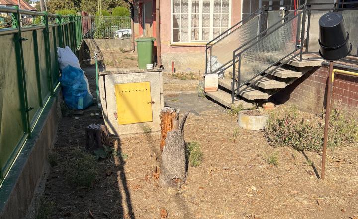 NA PREDAJ: 2 rodinné domy v cene jedného v Novej Vieske! - fotografia 8
