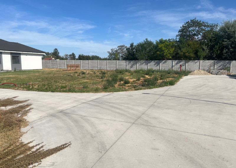 NA PREDAJ - stavebný pozemok A1 - 502m2 v Zemianskej Olči!