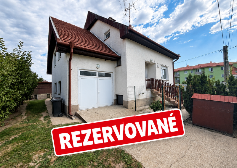 Ponúkame pre Vás NA PREDAJ rodinný dom v Kolárove!